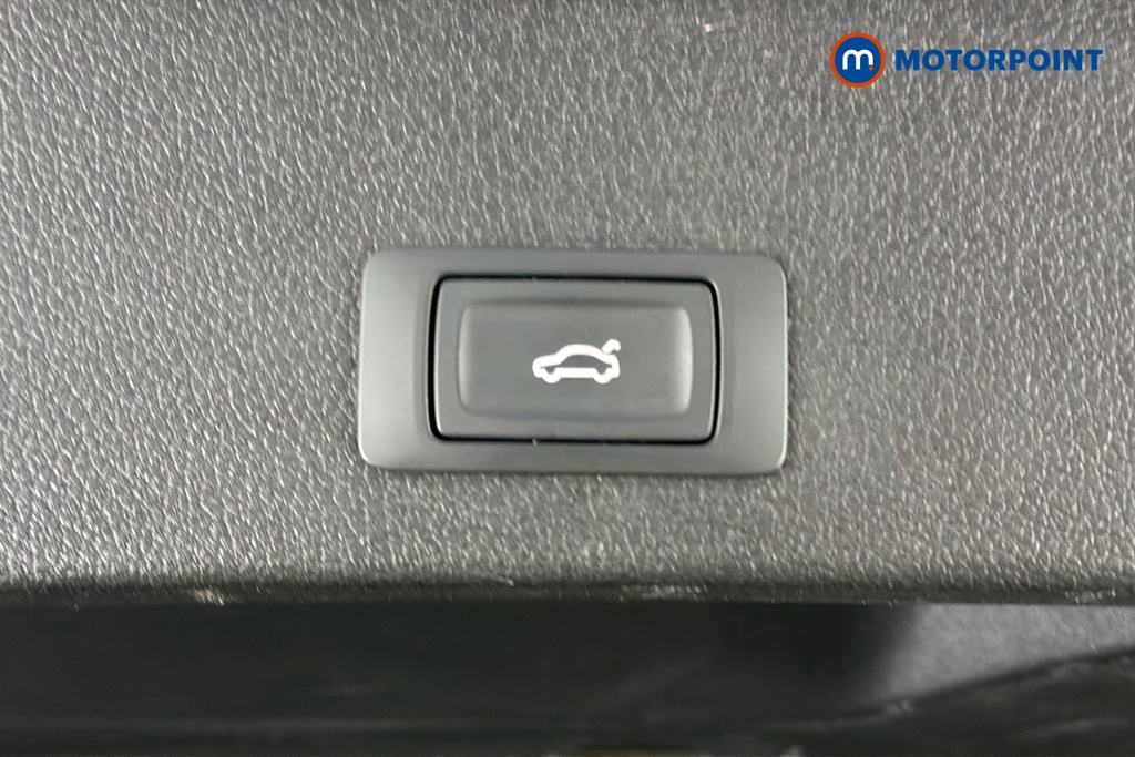 Audi Q2 S Line Automatic Petrol SUV - Stock Number (1682410) - 35th supplementary image