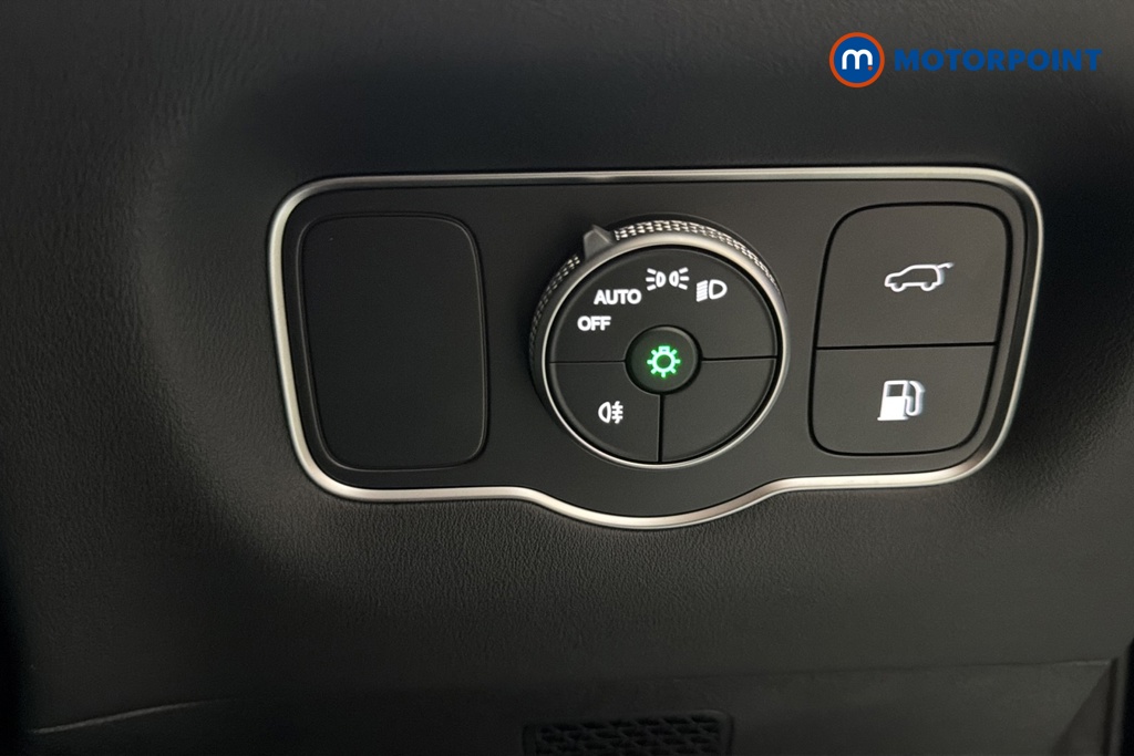 Chery Tiggo 8 Summit Automatic Petrol Plug-In Hybrid SUV - Stock Number (1682695) - 11th supplementary image