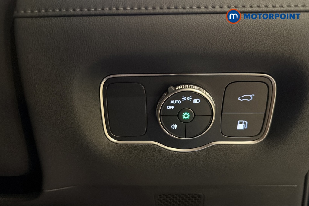 Chery Tiggo 8 Summit Automatic Petrol Plug-In Hybrid SUV - Stock Number (1682740) - 11th supplementary image
