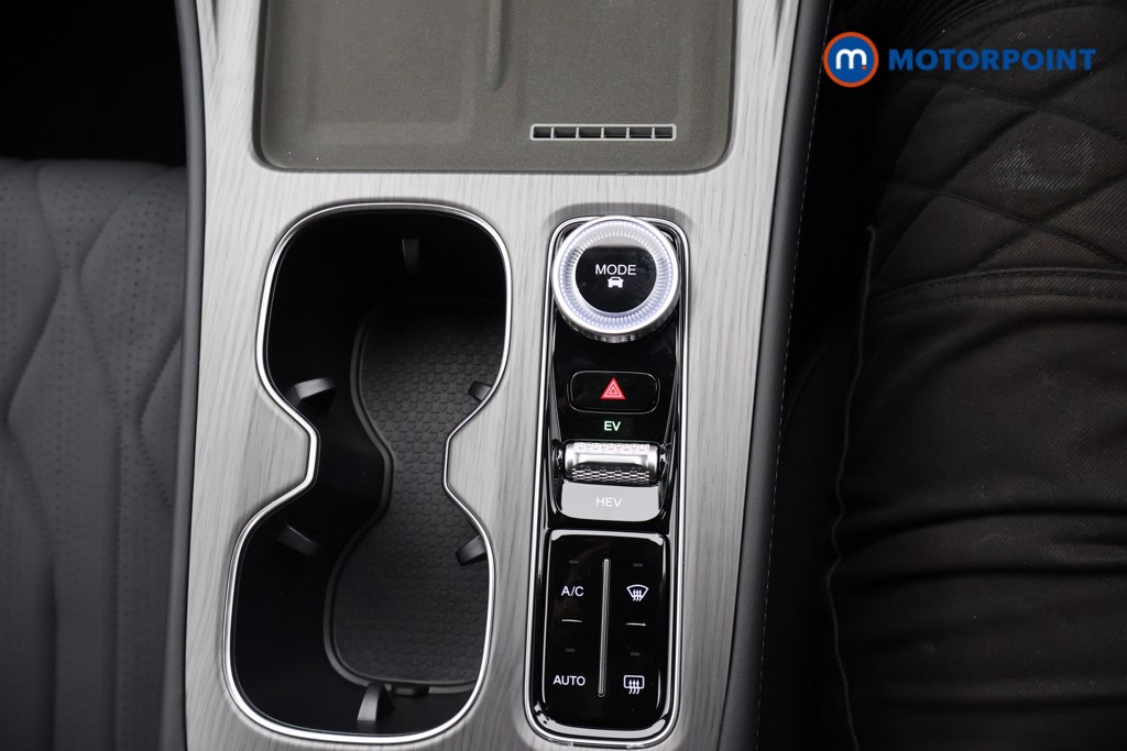 Chery Tiggo 8 Summit Automatic Petrol Plug-In Hybrid SUV - Stock Number (1682765) - 8th supplementary image