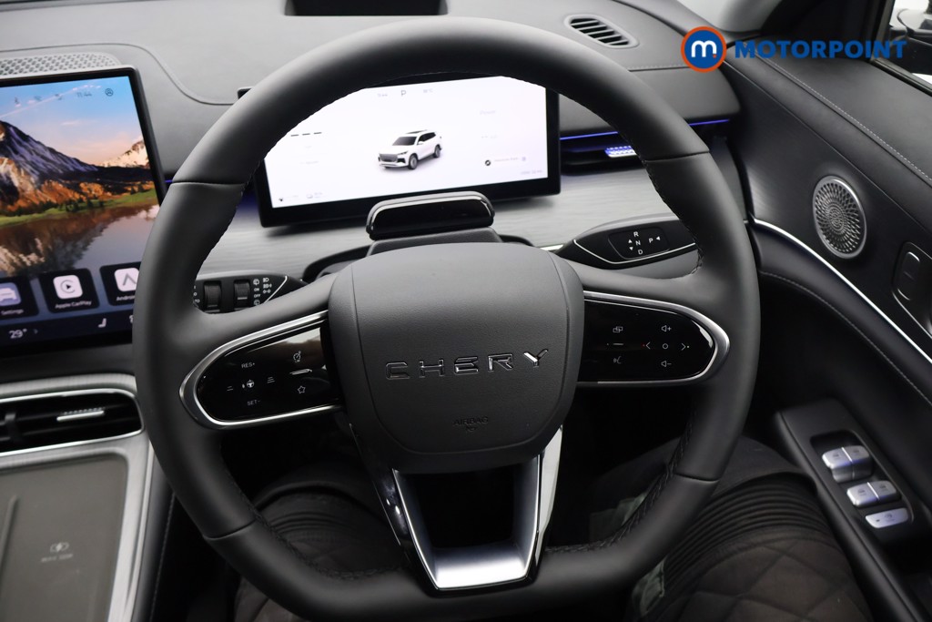 Chery Tiggo 8 Summit Automatic Petrol Plug-In Hybrid SUV - Stock Number (1682765) - 1st supplementary image