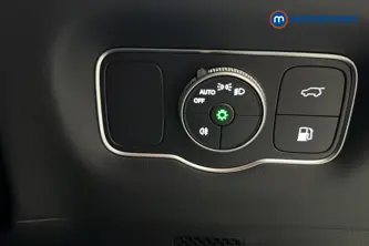 Chery Tiggo 8 Summit Automatic Petrol Plug-In Hybrid SUV - Stock Number (1682770) - 11th supplementary image