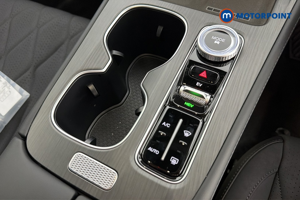 Chery Tiggo 8 Summit Automatic Petrol Plug-In Hybrid SUV - Stock Number (1682770) - 15th supplementary image