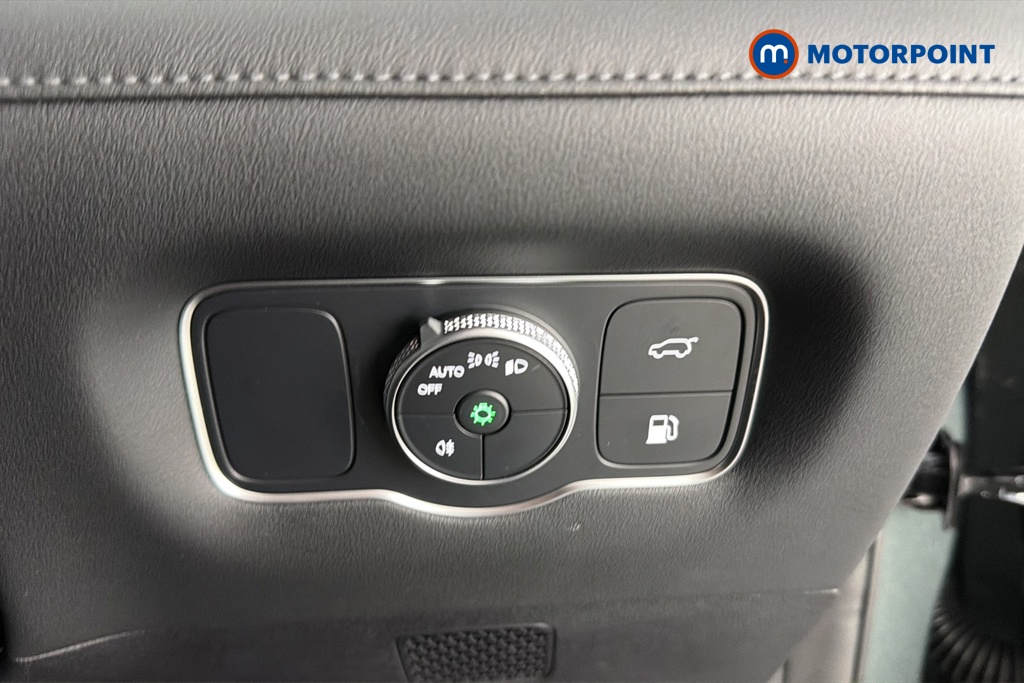 Chery Tiggo 8 Summit Automatic Petrol Plug-In Hybrid SUV - Stock Number (1682773) - 11th supplementary image