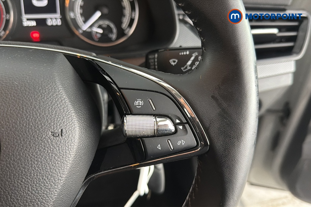 Skoda Scala SE Manual Petrol Hatchback - Stock Number (1682836) - 3rd supplementary image