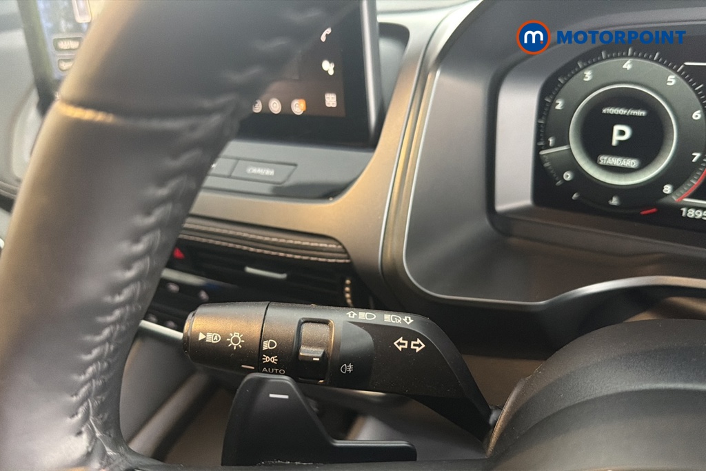 Nissan Qashqai Tekna Automatic Petrol SUV - Stock Number (1682975) - 5th supplementary image