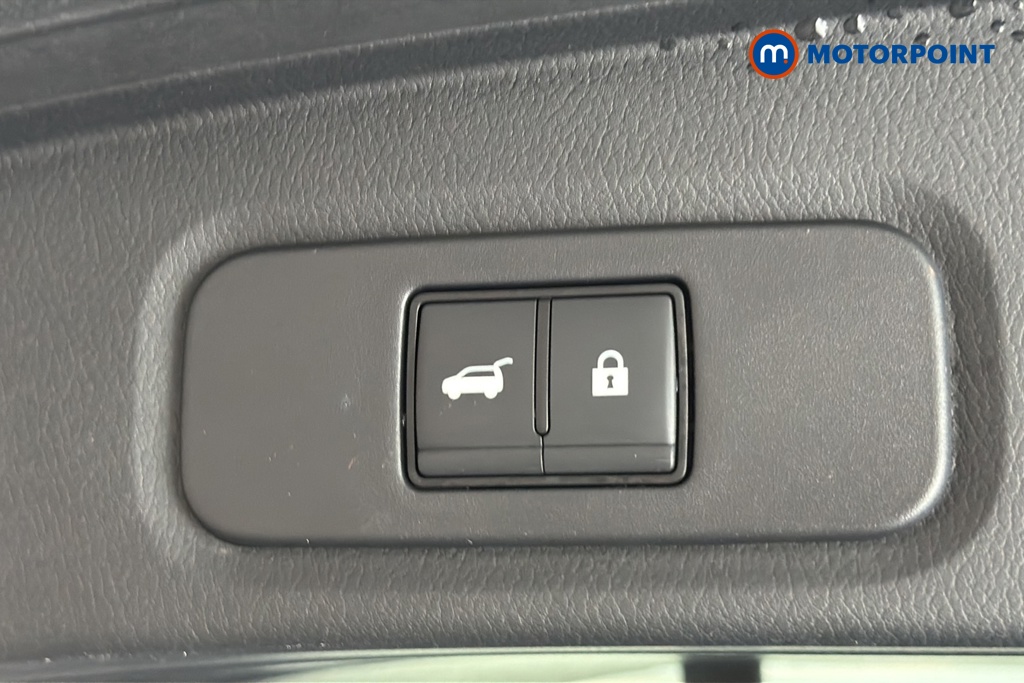 Nissan Qashqai Tekna Automatic Petrol SUV - Stock Number (1682975) - 35th supplementary image