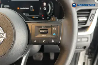 Nissan Qashqai Tekna Automatic Petrol SUV - Stock Number (1682983) - 3rd supplementary image