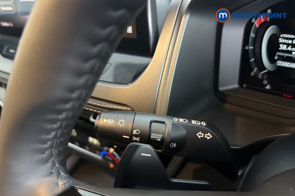 Nissan Qashqai Tekna Automatic Petrol SUV - Stock Number (1682983) - 5th supplementary image