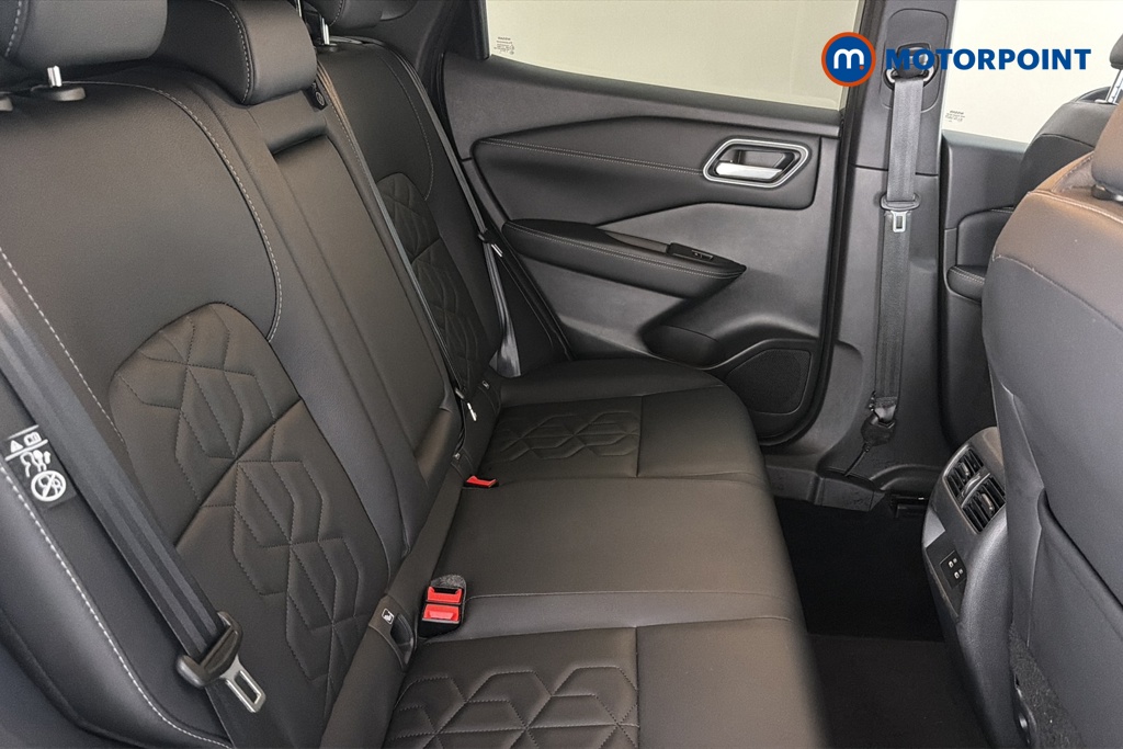 Nissan Qashqai Tekna Automatic Petrol SUV - Stock Number (1682983) - 25th supplementary image