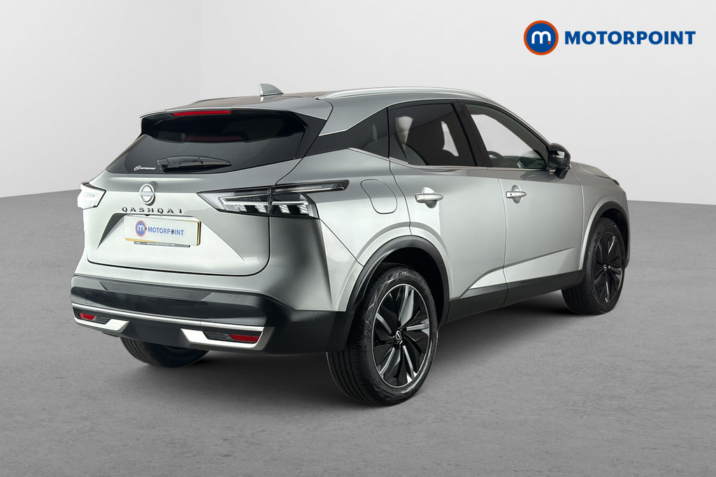 Nissan Qashqai Tekna Automatic Petrol SUV - Stock Number (1682983) - Passenger side rear corner