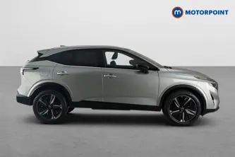 Nissan Qashqai Tekna Automatic Petrol SUV - Stock Number (1682983) - Passenger side