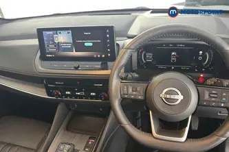 Nissan Qashqai Tekna Automatic Petrol SUV - Stock Number (1682983) - 1st supplementary image
