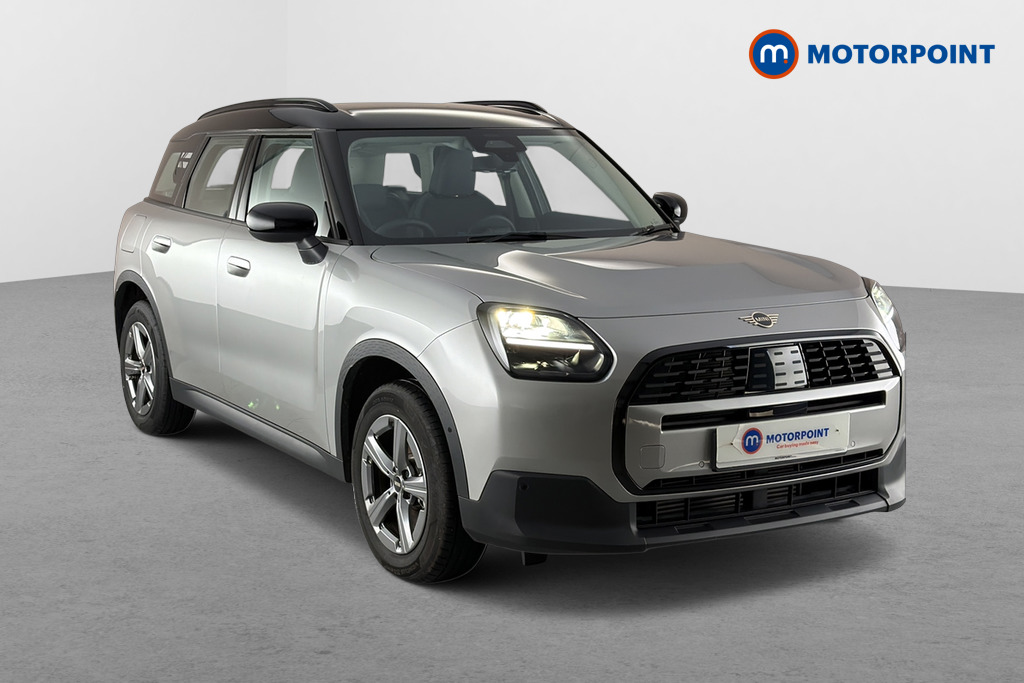 Mini Countryman C Classic Automatic Petrol SUV - Stock Number (1683073) - Drivers side front corner