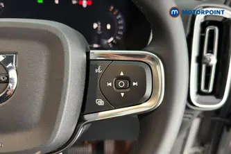 Volvo Xc40 Plus Automatic Petrol SUV - Stock Number (1683111) - 3rd supplementary image