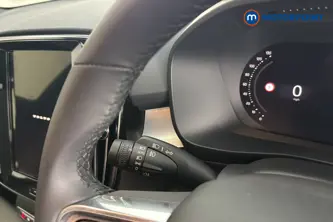 Volvo Xc40 Plus Automatic Petrol SUV - Stock Number (1683111) - 5th supplementary image