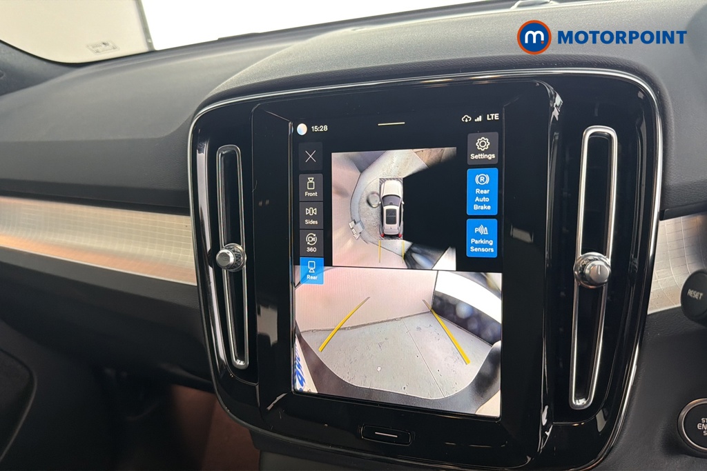 Volvo Xc40 Plus Automatic Petrol SUV - Stock Number (1683111) - 13th supplementary image