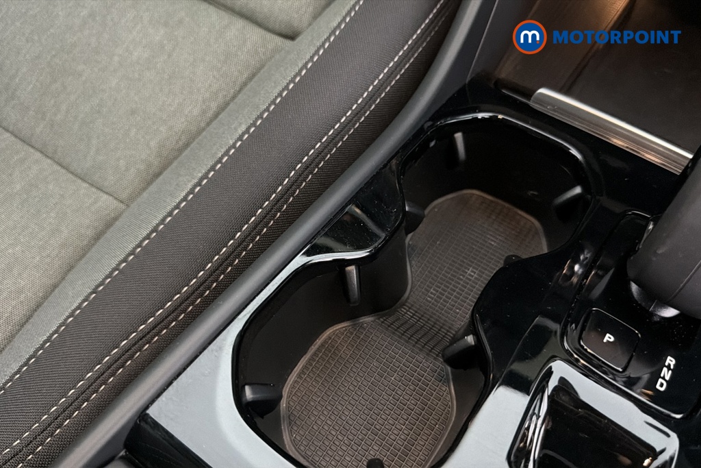 Volvo Xc40 Plus Automatic Petrol SUV - Stock Number (1683111) - 16th supplementary image