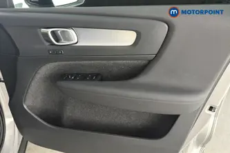 Volvo Xc40 Plus Automatic Petrol SUV - Stock Number (1683111) - 18th supplementary image