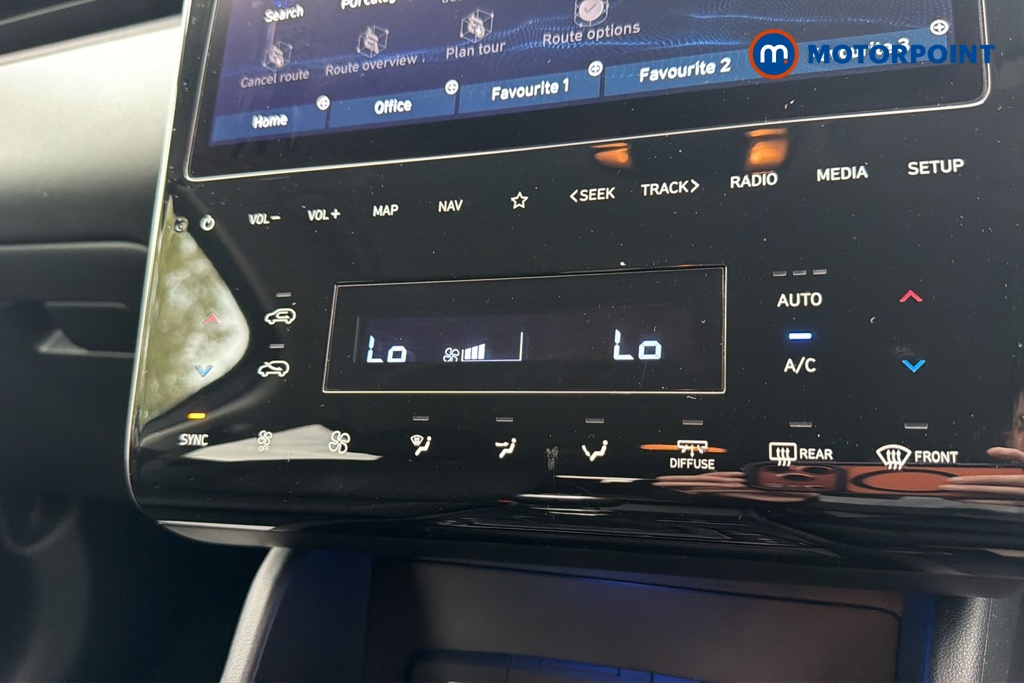 Hyundai Tucson Premium Manual Petrol SUV - Stock Number (1683124) - 12th supplementary image