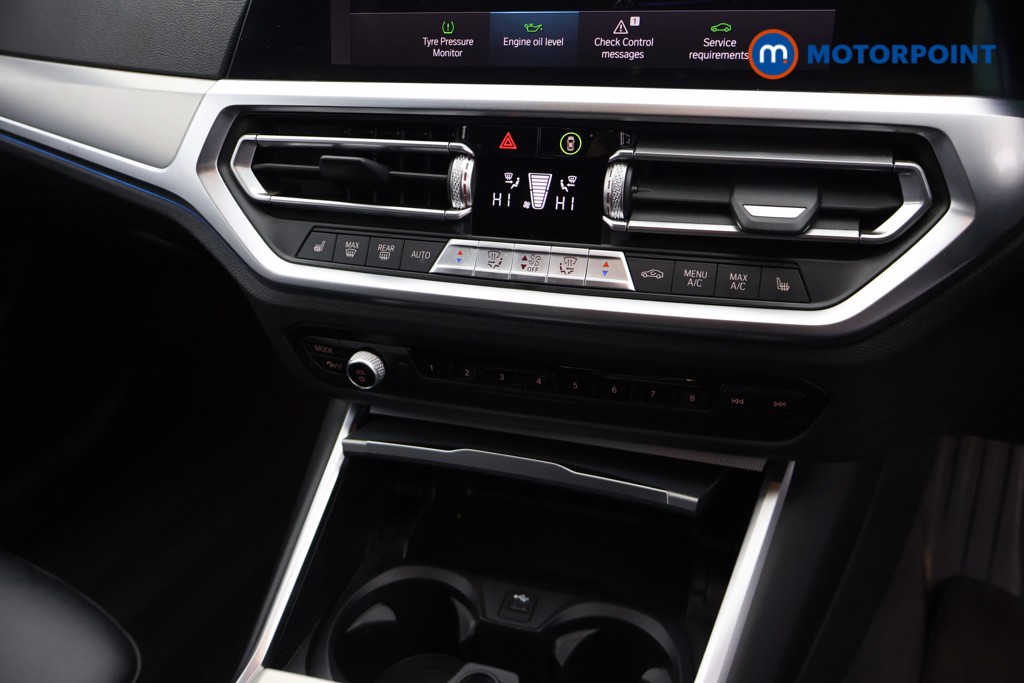 BMW 3 Series M Sport Automatic Petrol Plug-In Hybrid Saloon - Stock Number (1683317) - 12th supplementary image