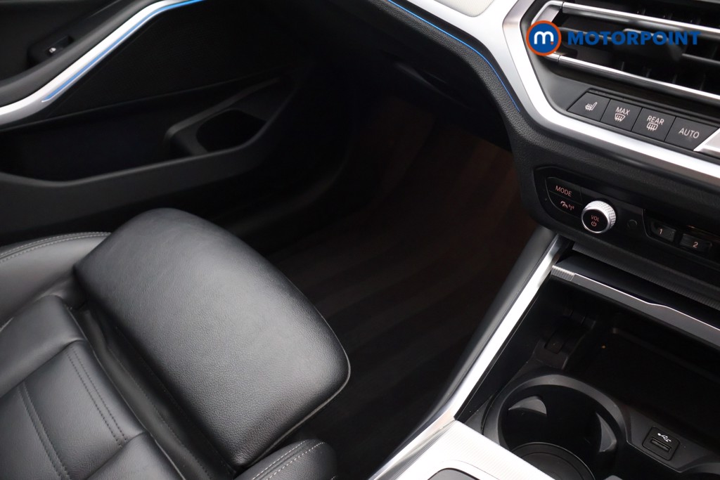 BMW 3 Series M Sport Automatic Petrol Plug-In Hybrid Saloon - Stock Number (1683317) - 17th supplementary image
