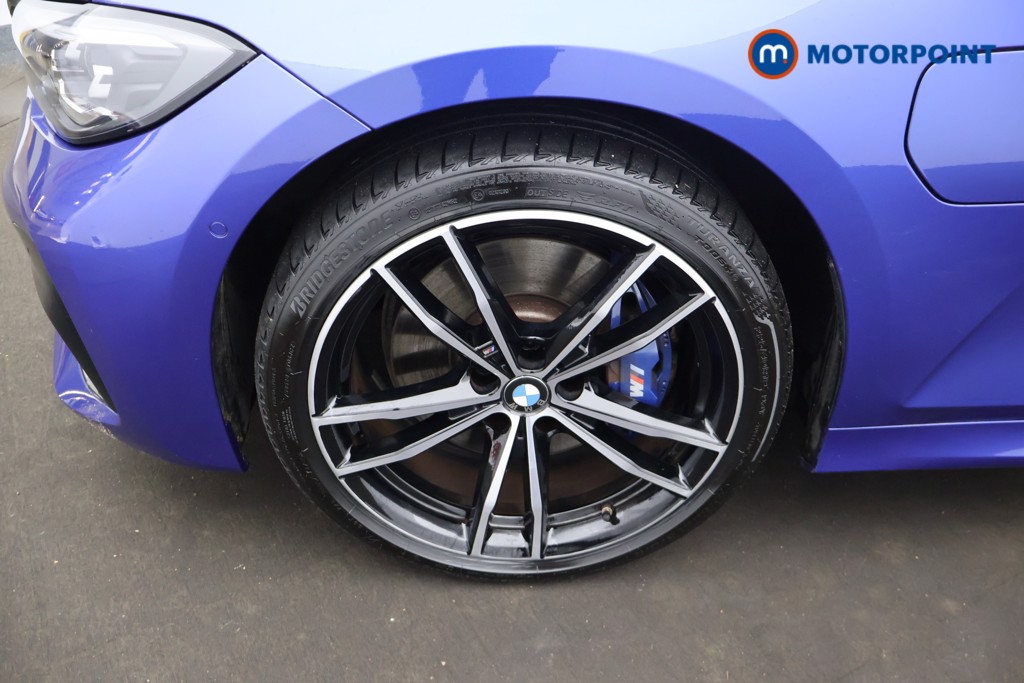 BMW 3 Series M Sport Automatic Petrol Plug-In Hybrid Saloon - Stock Number (1683317) - 1st supplementary image
