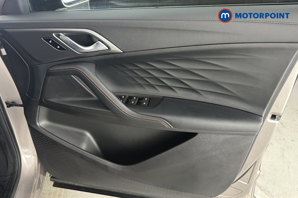 Mg Motor Uk HS Trophy Automatic Petrol-Electric Hybrid SUV - Stock Number (1683395) - 18th supplementary image