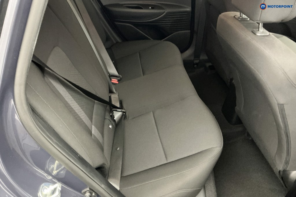 Hyundai I20 Black Line Manual Petrol Hatchback - Stock Number (1683633) - 4th supplementary image