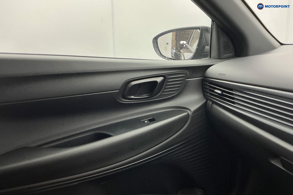 Hyundai I20 Black Line Manual Petrol Hatchback - Stock Number (1683633) - 18th supplementary image
