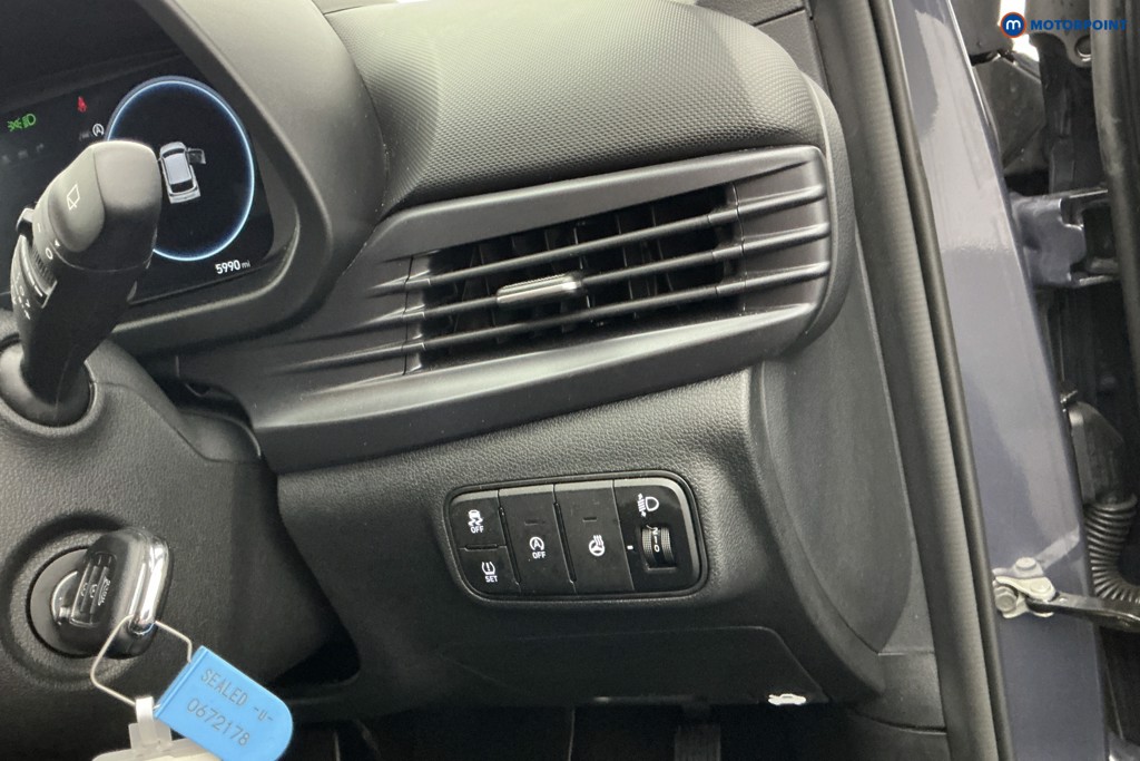 Hyundai I20 Black Line Manual Petrol Hatchback - Stock Number (1683633) - 21st supplementary image