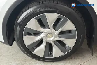 Tesla Model Y Rwd 5Dr Auto Automatic Electric SUV - Stock Number (1683654) - 44th supplementary image