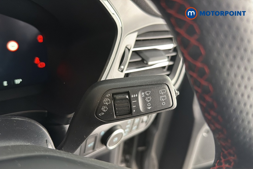 Ford Kuga St-Line Manual Petrol SUV - Stock Number (1683655) - 6th supplementary image