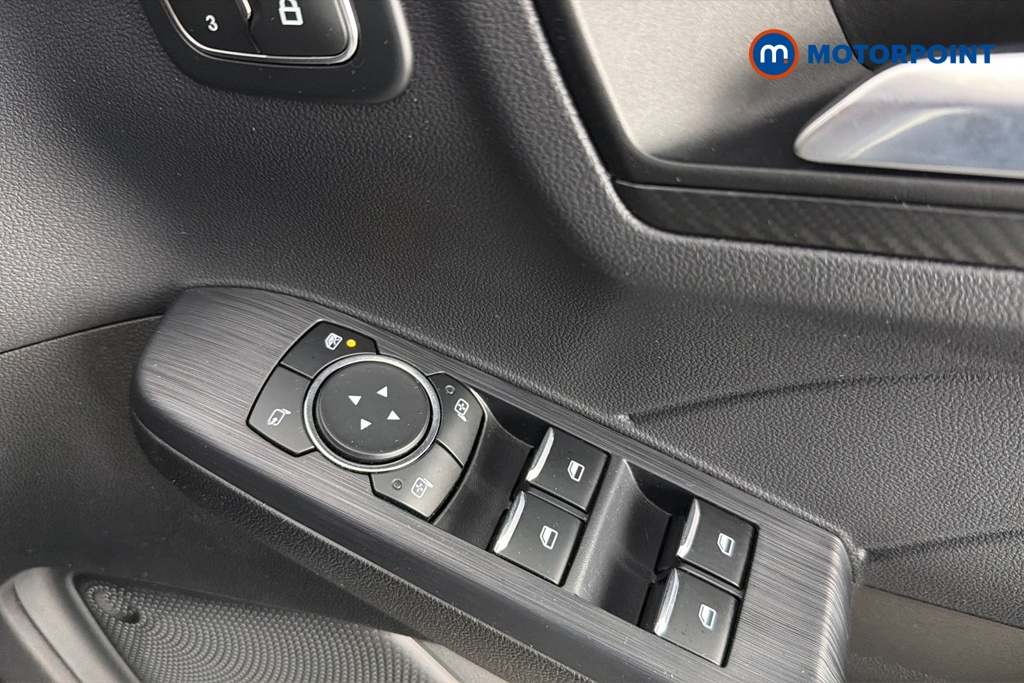 Ford Kuga St-Line Manual Petrol SUV - Stock Number (1683655) - 19th supplementary image