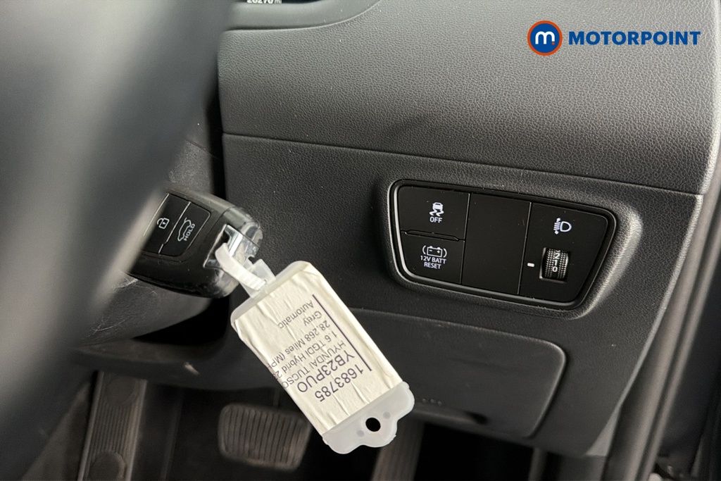 Hyundai Tucson Se Connect Automatic Petrol-Electric Hybrid SUV - Stock Number (1683785) - 11th supplementary image