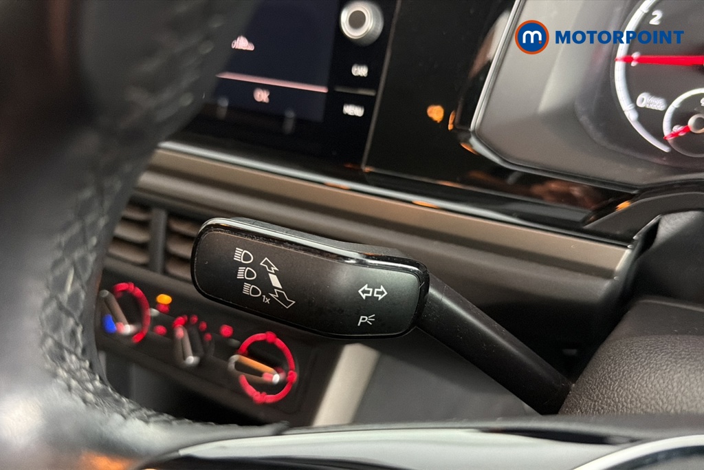 Volkswagen Polo Match Manual Petrol Hatchback - Stock Number (1684289) - 5th supplementary image