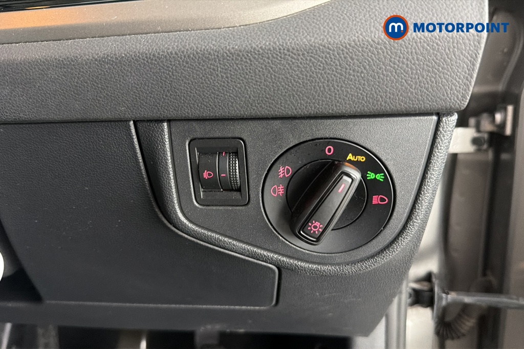 Volkswagen Polo Match Manual Petrol Hatchback - Stock Number (1684289) - 11th supplementary image