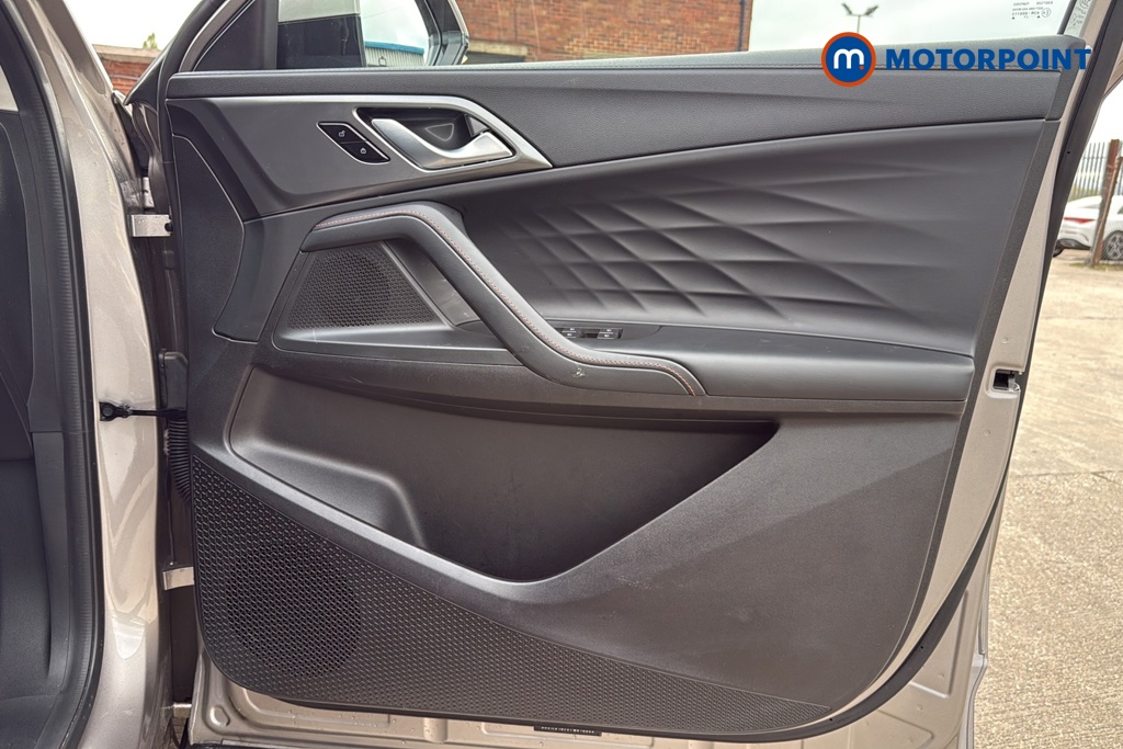 Mg Motor Uk HS Trophy Automatic Petrol-Electric Hybrid SUV - Stock Number (1684395) - 18th supplementary image