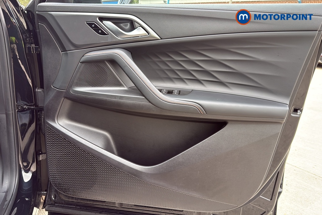 Mg Motor Uk HS Trophy Automatic Petrol-Electric Hybrid SUV - Stock Number (1684398) - 18th supplementary image
