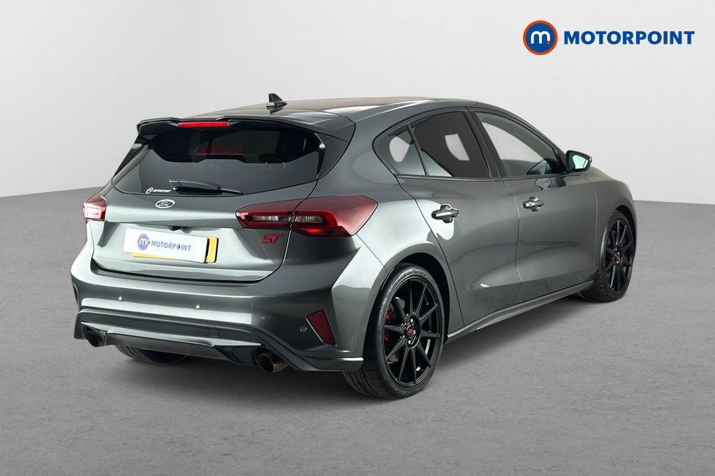 Ford Focus ST Manual Petrol Hatchback - Stock Number (1684618) - Passenger side rear corner