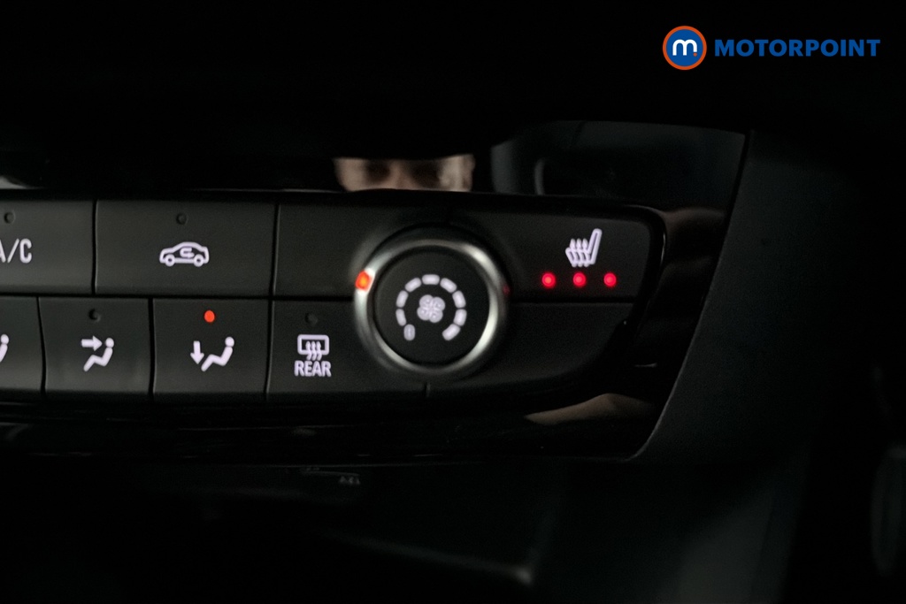 Vauxhall Corsa YES Manual Petrol Hatchback - Stock Number (1639812) - 14th supplementary image