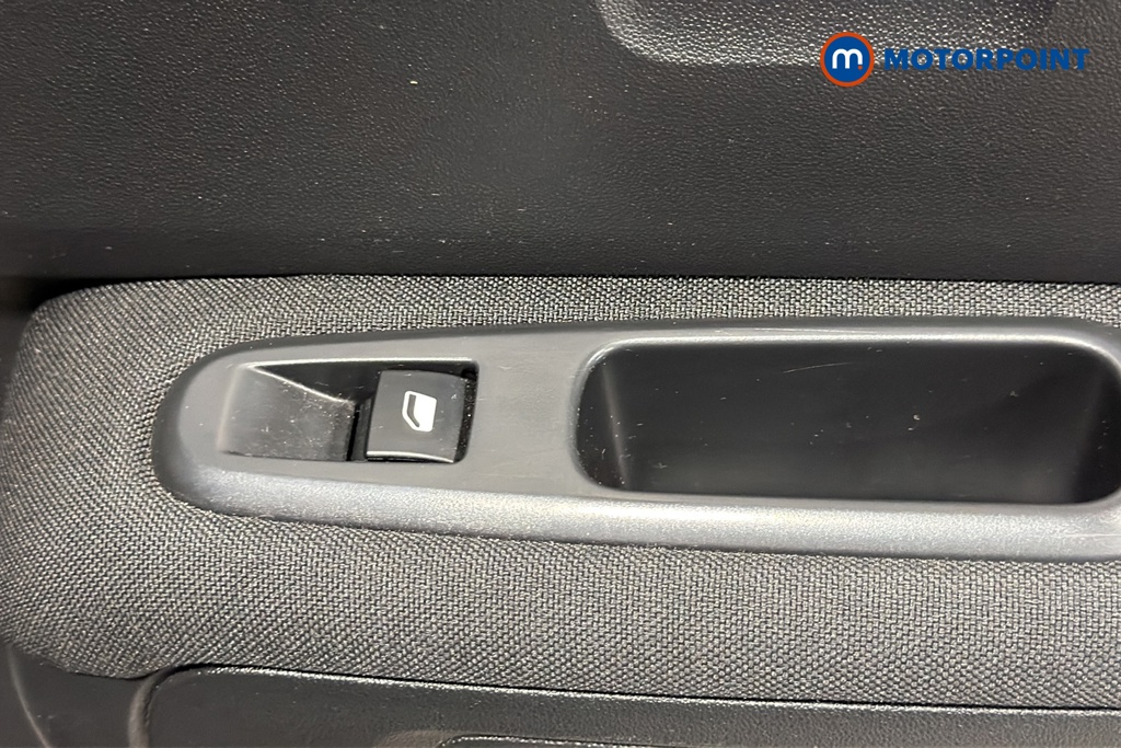 Citroen C3 Plus Manual Petrol Hatchback - Stock Number (1670616) - 993rd supplementary image