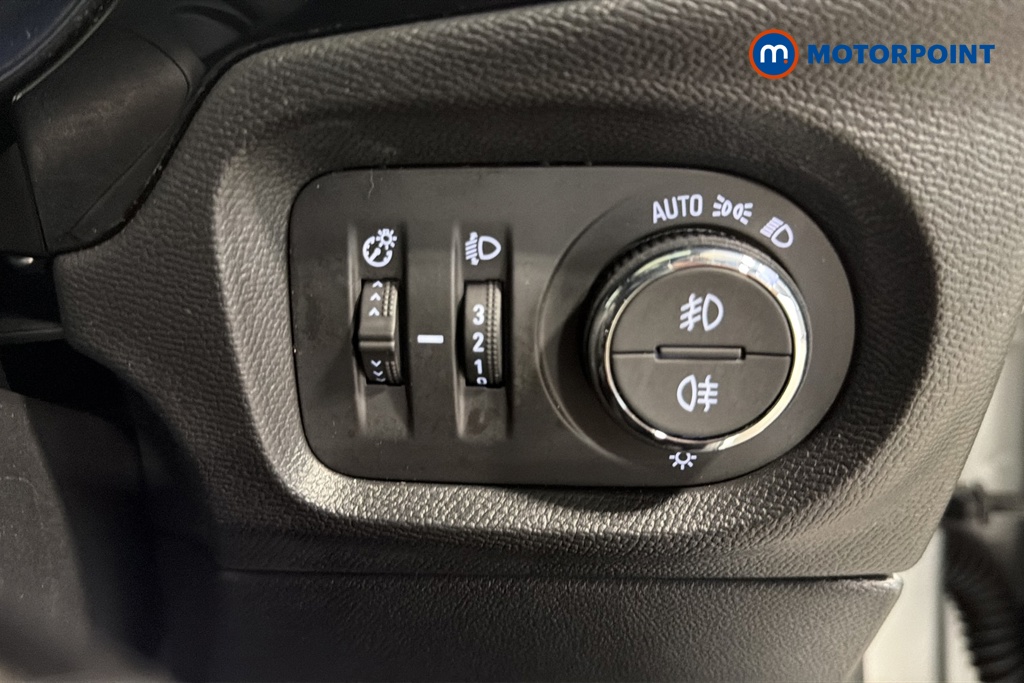 Vauxhall Corsa GS Manual Petrol Hatchback - Stock Number (1670621) - 11th supplementary image