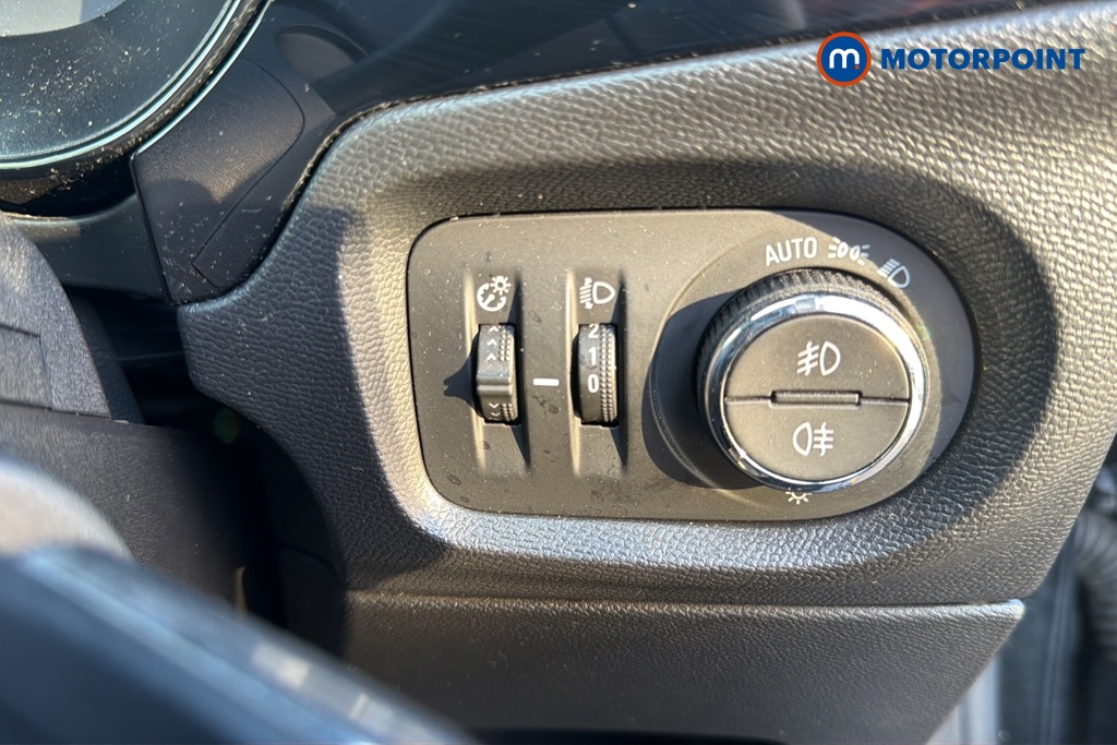 Vauxhall Corsa GS Manual Petrol Hatchback - Stock Number (1670829) - 11th supplementary image