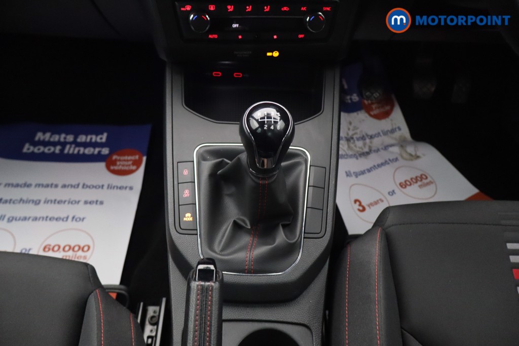 Seat Ibiza FR Manual Petrol Hatchback - Stock Number (1672087) - 5th supplementary image