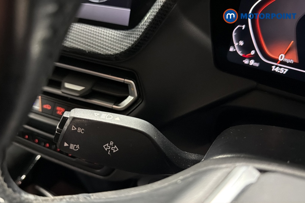 BMW 1 Series Sport Manual Petrol Hatchback - Stock Number (1672435) - 5th supplementary image