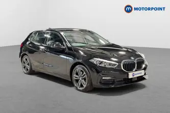 BMW 1 Series Sport Manual Petrol Hatchback - Stock Number (1672435) - Drivers side front corner