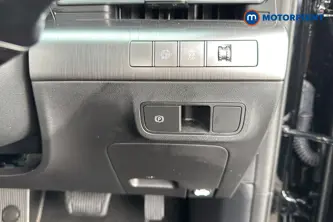 Hyundai Kona Advance Automatic Petrol-Electric Hybrid SUV - Stock Number (1672643) - 11th supplementary image