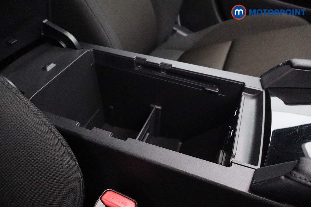 Mazda 3 Exclusive-Line Automatic Petrol Hatchback - Stock Number (1672829) - 15th supplementary image
