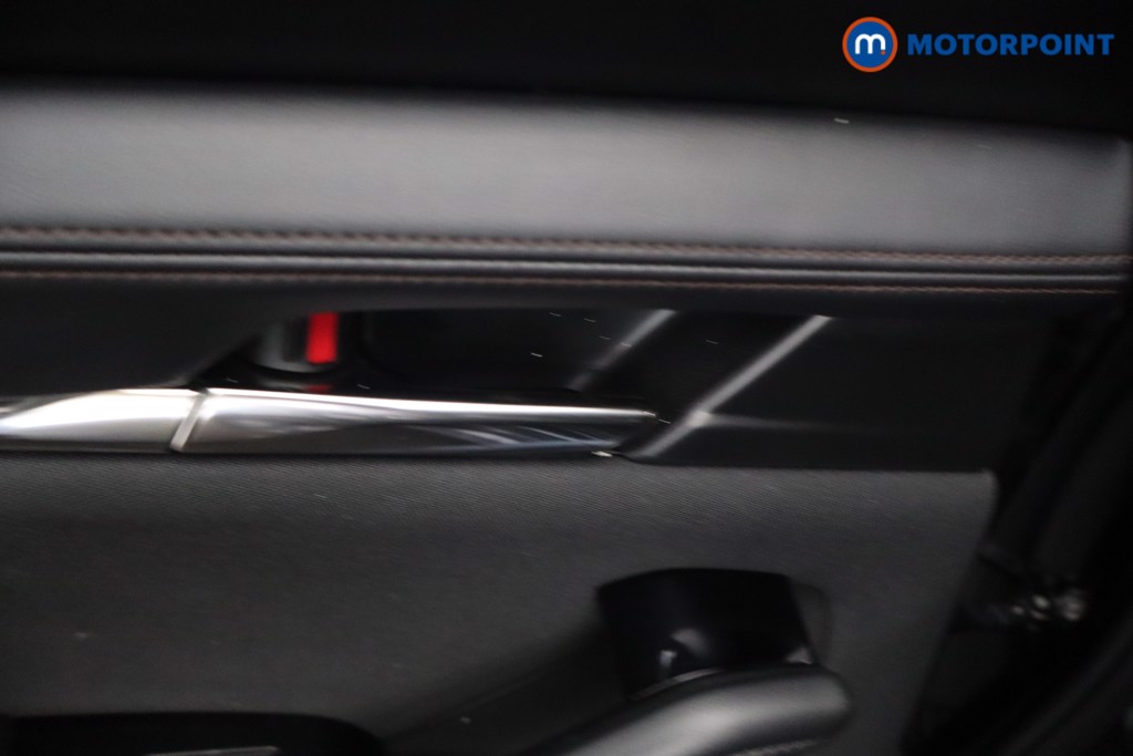 Mazda 3 Exclusive-Line Automatic Petrol Hatchback - Stock Number (1672829) - 35th supplementary image